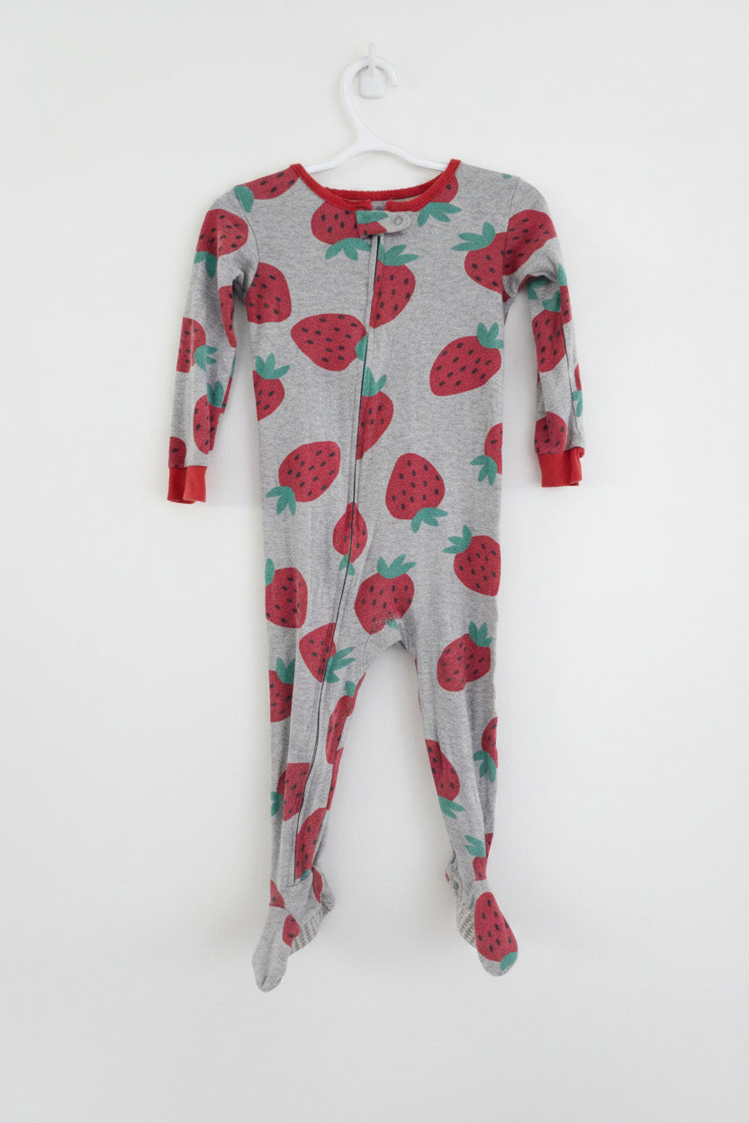 Carter’s Strawberry Footed Sleeper | 2T