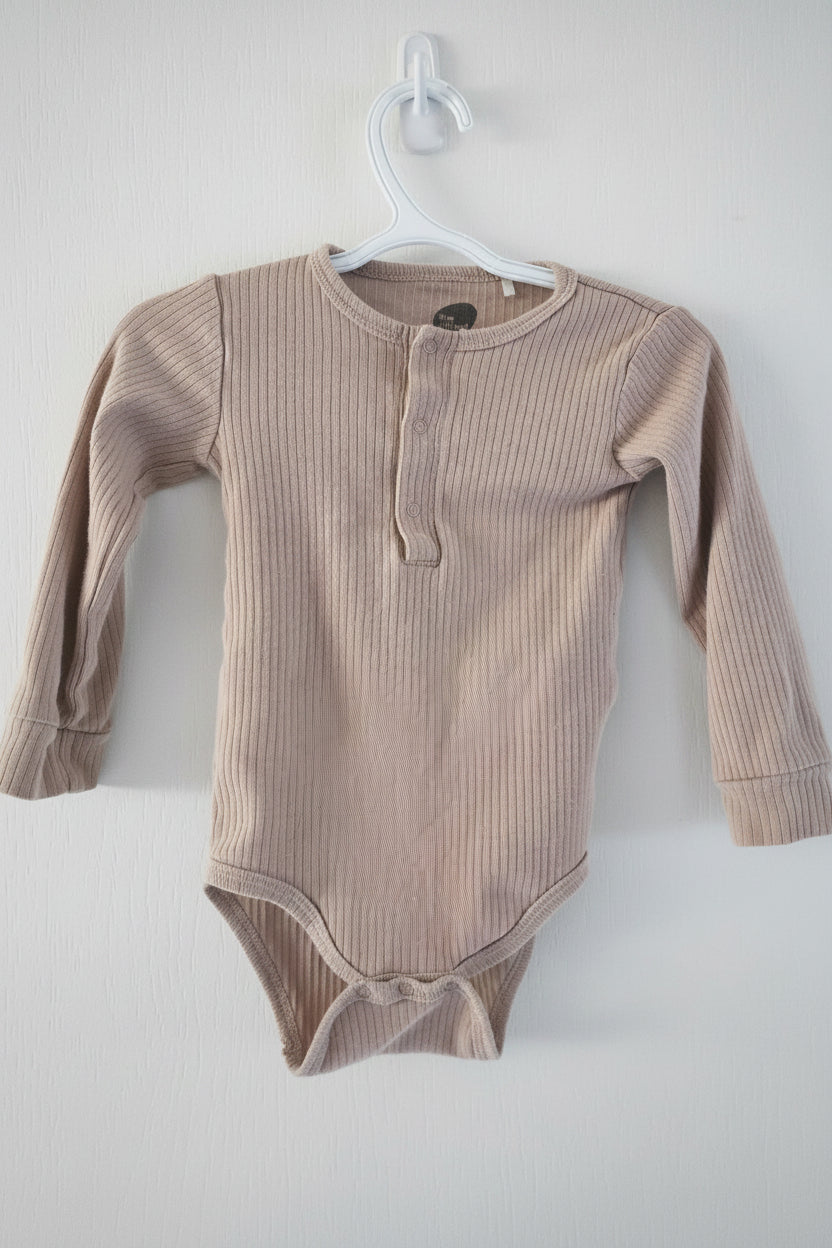 The Littlest Ribbed Henley Bodysuit | 12-18 month
