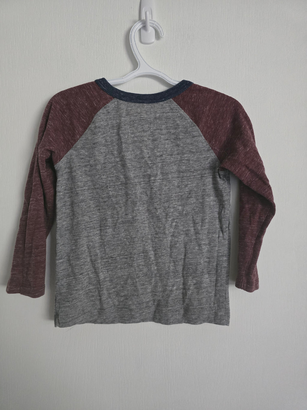 Old Navy Raglan Henley Long Sleeve Shirt | 3T
